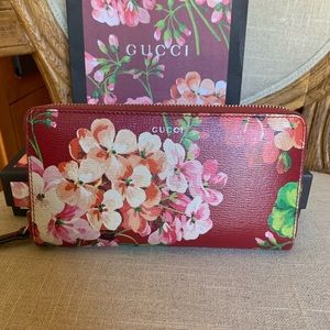 Gucci Blooms Continental Cerise Red Wallet